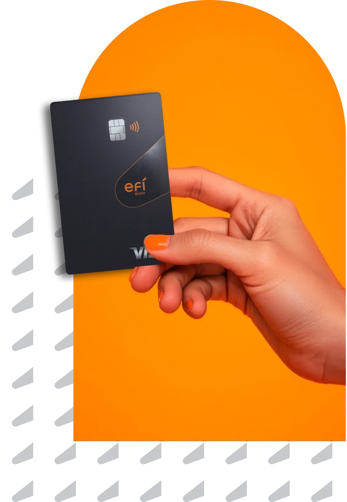 Uma mão segurando cartão de crédito Efí Bank